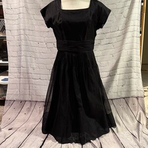 Gorgeous Vintage Hand-Made Cocktail Dress